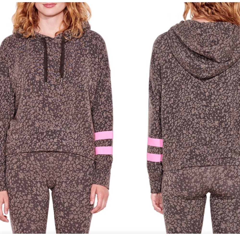 Sundry Hoodie Sweatshirt | Size 3 (Fit like L/XL - Pit to Pit 26”)